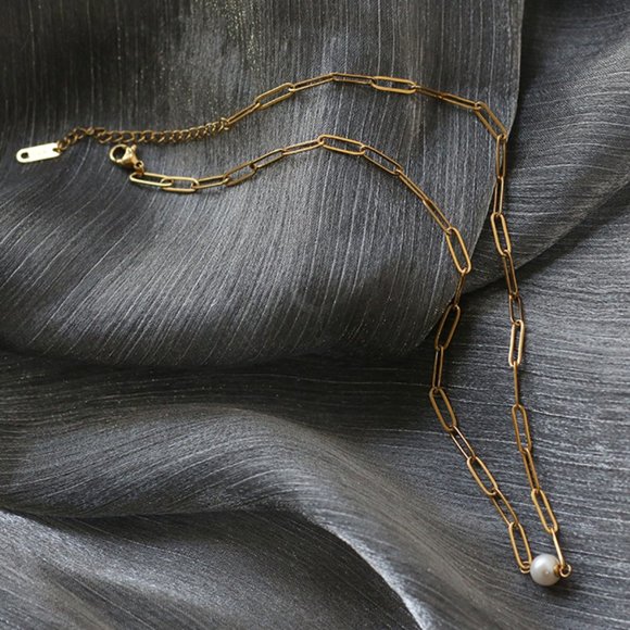Women Pendant Necklace- Freshwater Pearl- Paper Clip - Picture 1 of 1